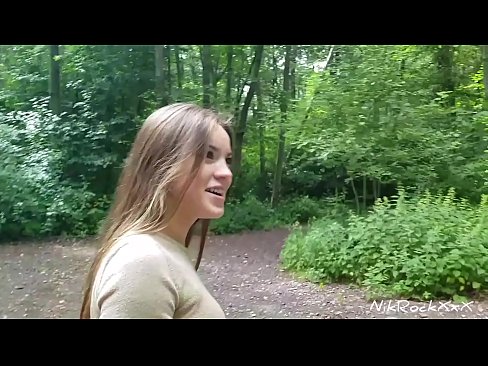 ❤️ Evelinari toki publiko batean izorratzen genuela proposatu nion! Baietz esan zuen. Orduan ipurdian izorratu eta ahoan esperma. Orduan bere burua haserretu zen. ❤❌ Sexu bideoa %eu.rexporn-com.ruan ❌❤