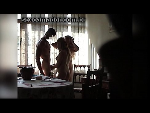 ❤️ Sexu-lagunek gizon erraldoi bat eta hirukote batera gonbidatzen dituzte berarekin ❤❌ Sexu bideoa %eu.rexporn-com.ruan ❌❤